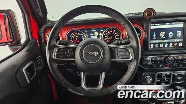 Jeep Wrangler 2018 — Фото 14/20