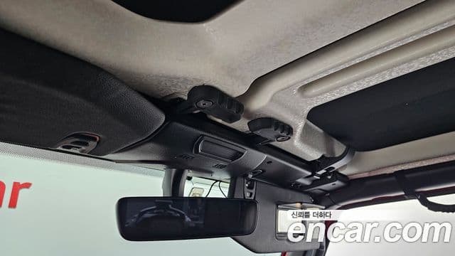 Jeep Wrangler 2018 — Фото 20/20