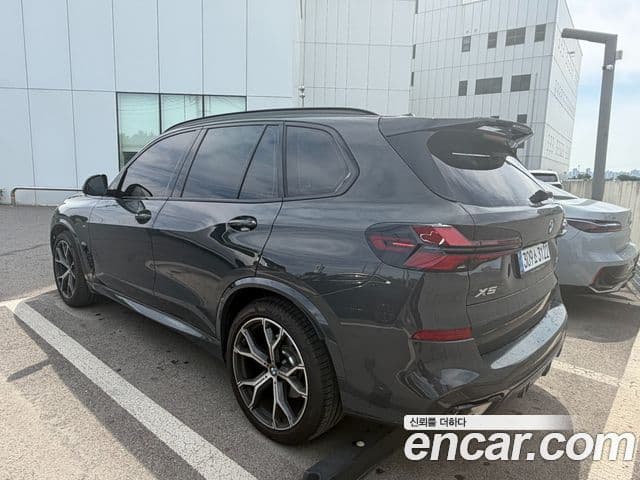 BMW X5 2025 — ფოტო 1/14
