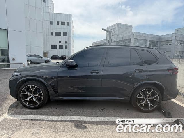 BMW X5 2025 — ფოტო 10/14