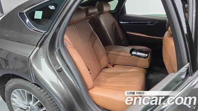 Genesis Electrified G80 2024 — Şəkil 11/20