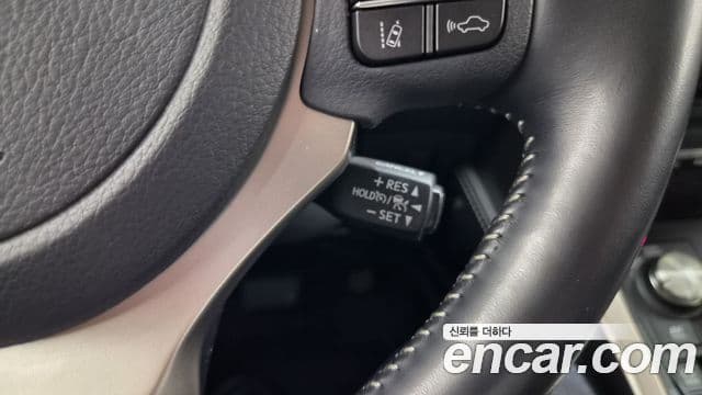 Lexus NX300h 2021 — Şəkil 11/20