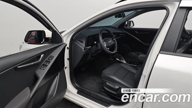Kia Niro 2026 — Фото 10/20