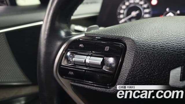 Kia K8 2021 — Photo 16/35