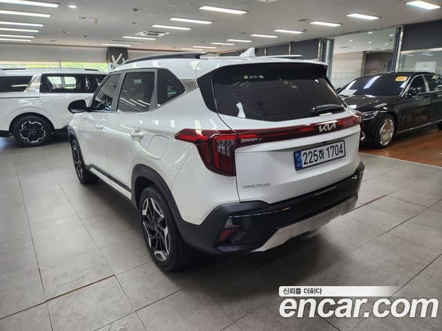 Kia Seltos 2025 — Şəkil 1/20