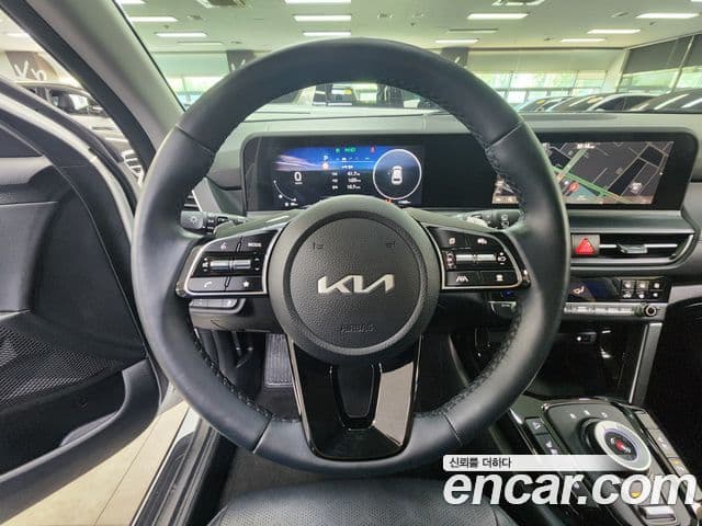 Kia Seltos 2025 — Şəkil 9/20
