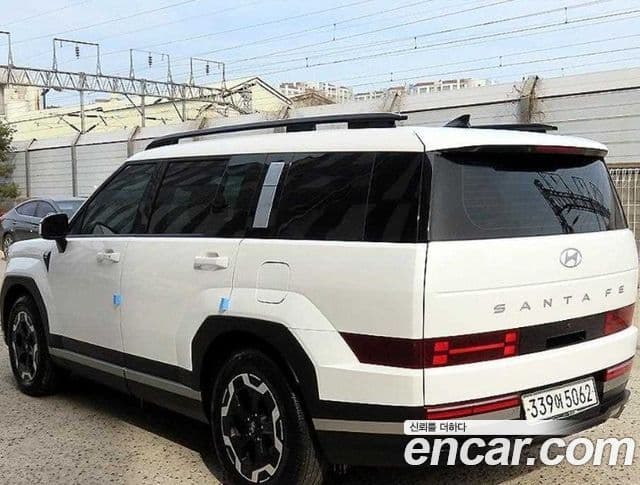 Hyundai Santa Fe 2024 — ფოტო 2/20