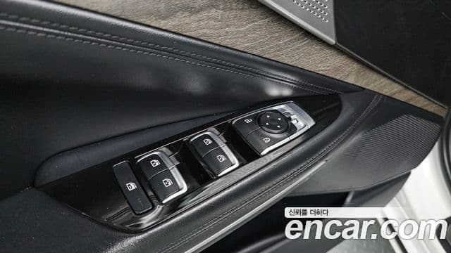 Kia K8 2021 — ფოტო 17/20