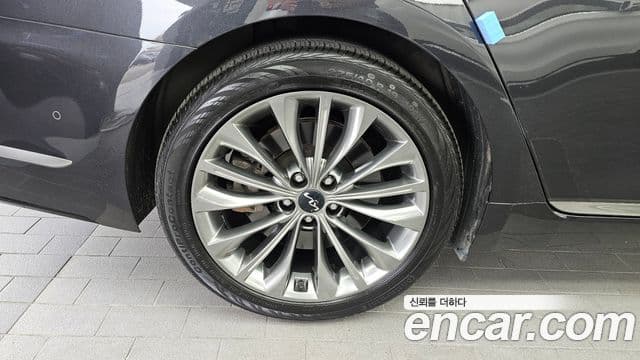 Kia The K9 2021 — ფოტო 5/20
