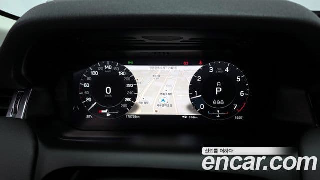 Land Rover Discovery Sport 2021 — ფოტო 6/20