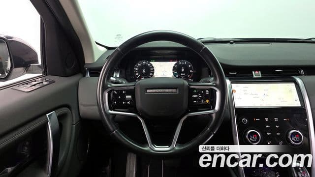 Land Rover Discovery Sport 2021 — ფოტო 1/20