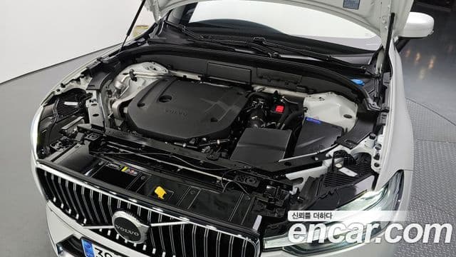 Volvo XC60 2025 — Şəkil 6/20