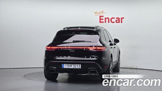 Porsche Macan 2024 — Şəkil 4/20
