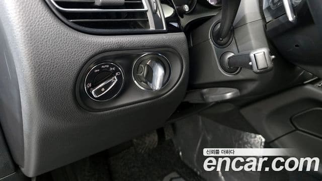 Porsche Macan 2024 — Şəkil 15/20