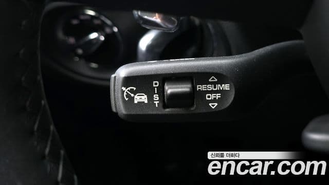Porsche Macan 2024 — Şəkil 16/20