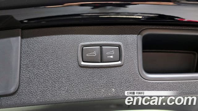Porsche Macan 2024 — Şəkil 20/20