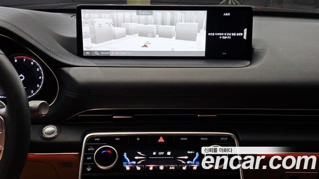 Genesis GV80 2021 — Şəkil 13/20