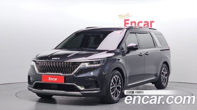Kia Carnival 2021 — ფოტო 1/20