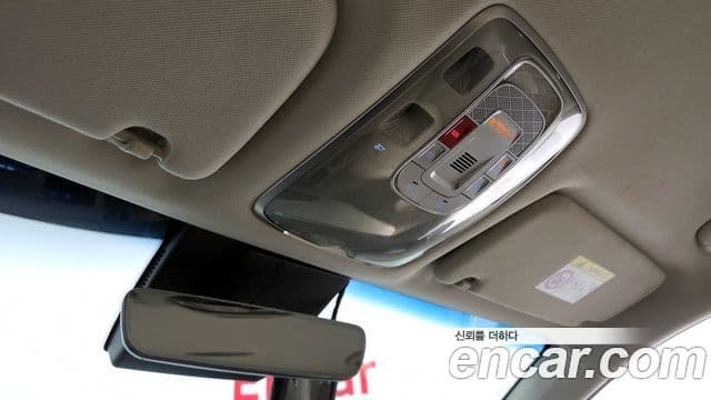 Genesis GV70 2023 — Photo 19/38
