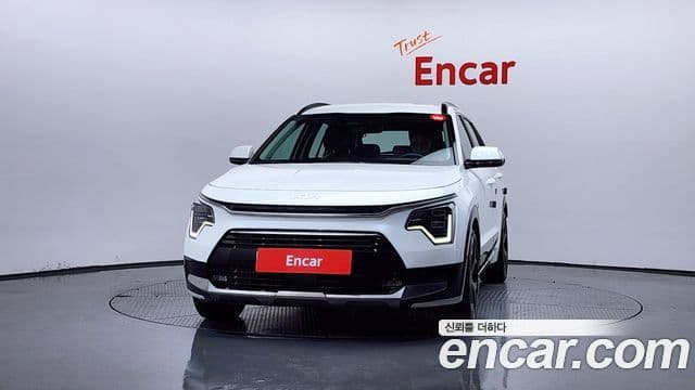 Kia Niro 2022 — Фото 3/20