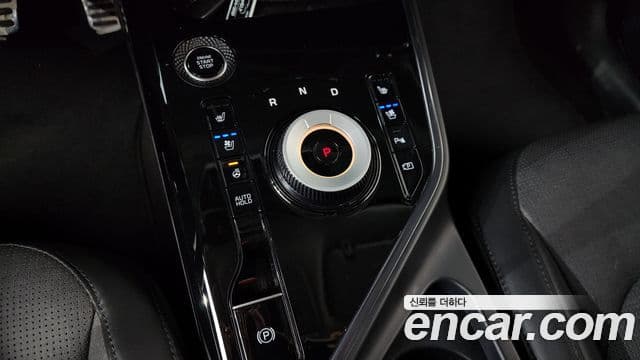 Kia Niro 2022 — Фото 9/20