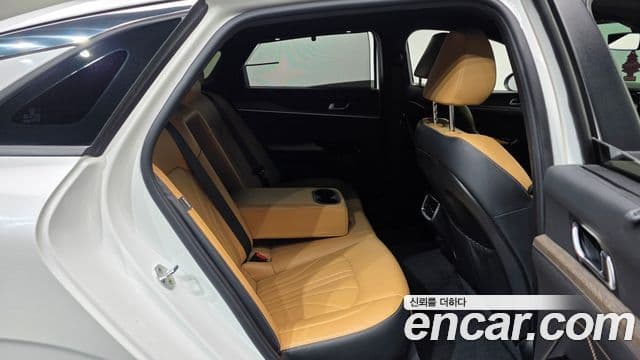 Kia K5 2020 — Şəkil 12/20