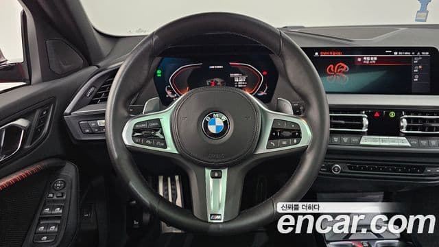 BMW 1 Series 2022 — ფოტო 13/20