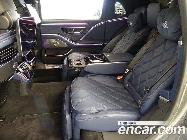 Mercedes-Benz S-Class 2024 — ფოტო 17/20