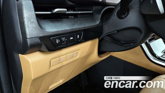 Kia Carnival 2023 — Фото 14/20