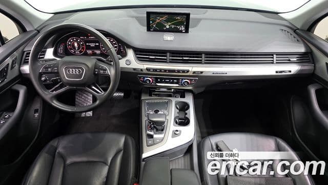 Audi Q7 2019 — Şəkil 7/20