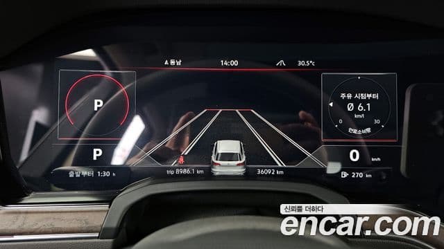 Volkswagen Touareg 2021 — ფოტო 8/20