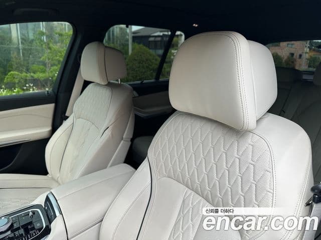 BMW X5 2025 — ფოტო 13/20