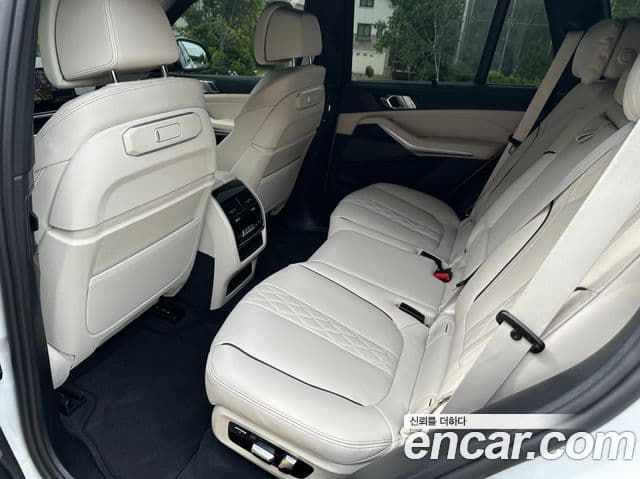 BMW X5 2025 — ფოტო 14/20