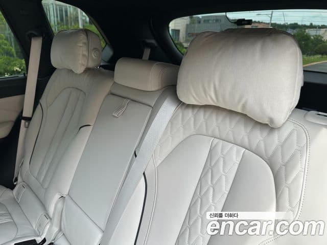 BMW X5 2025 — ფოტო 16/20