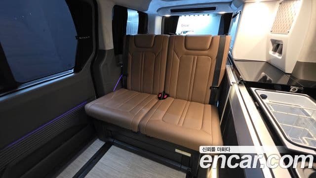 Hyundai Staria 2024 — Photo 23/31