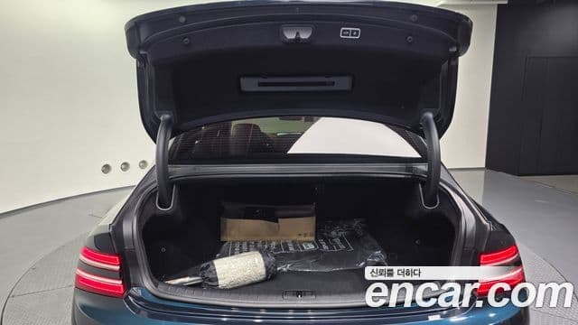 Genesis Electrified G80 2021 — ფოტო 20/20