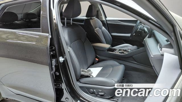 Kia K5 2023 — ფოტო 11/20