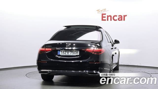 Mercedes-Benz S-Class 2022 — ფოტო 13/20