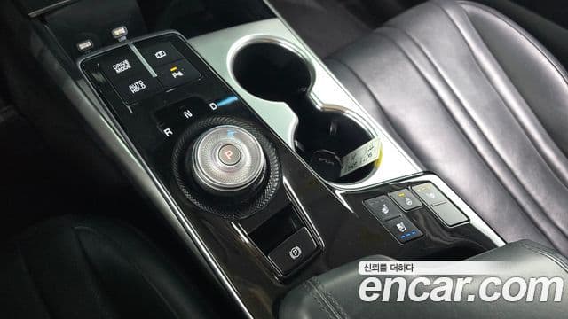 Kia K8 2021 — Şəkil 9/20