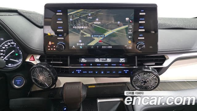 Toyota Sienna 2021 — ფოტო 13/20