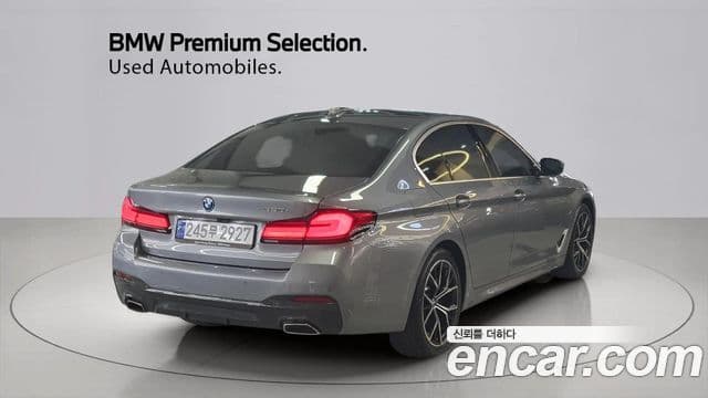 BMW 5 Series 2023 — Фото 1/20