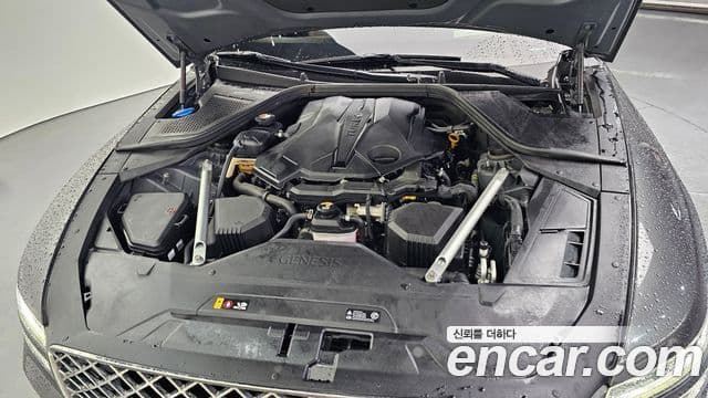 Genesis G80 2022 — Photo 10/20