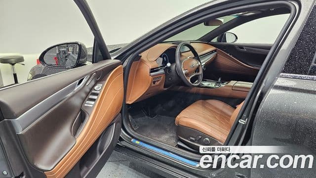 Genesis G80 2022 — Photo 8/20