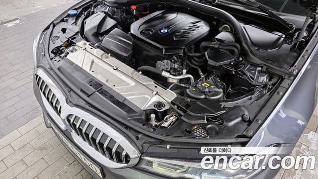 BMW 3 Series 2020 — ფოტო 6/20