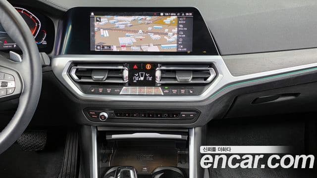 BMW 3 Series 2020 — ფოტო 14/20