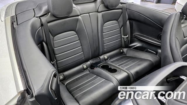 Mercedes-Benz C-Class 2019 — ფოტო 11/20