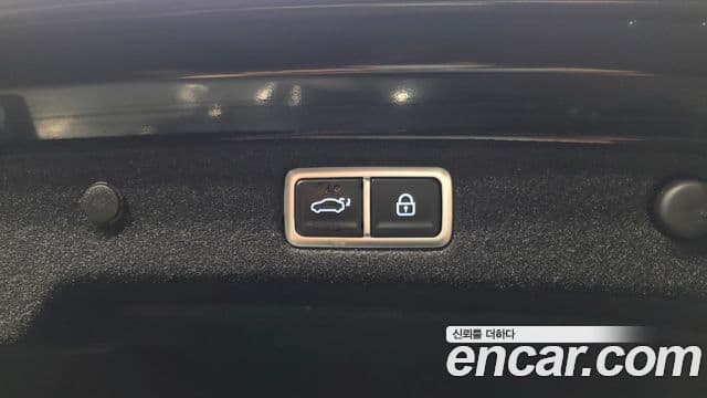 Hyundai Grandeur 2023 — Şəkil 17/20