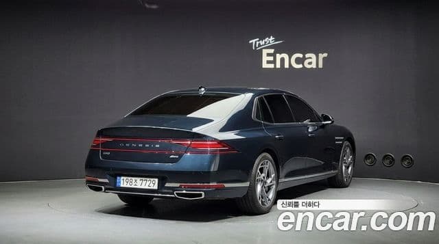 Genesis G90 2022 — Şəkil 2/20