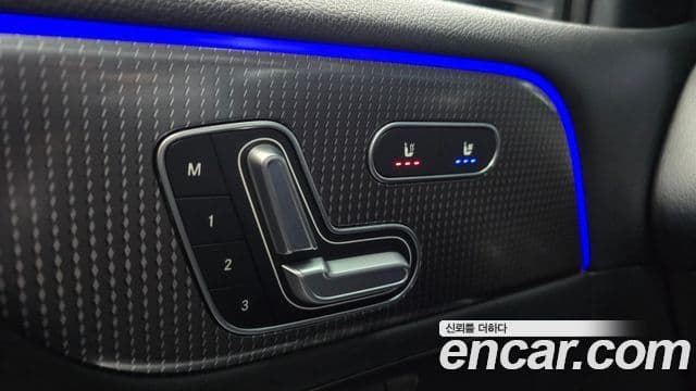 Mercedes-Benz EQB 2023 — ფოტო 6/20