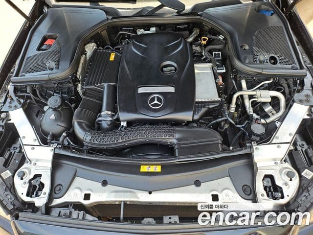 Mercedes-Benz E-Class 2018 — Фото 20/20